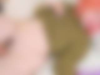 Live cam show with KawaiiYukii - Butt Plug on Camsoda