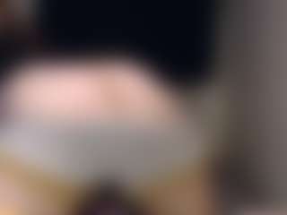 Live cam show with sinchip - White on StripNow | united states