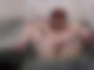 Live cam show with sinchip - Submissive on Camsoda