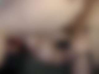 Live cam show with sinchip - Submissive on Camsoda