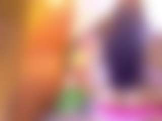 Live cam show with Lunaa-jonhsonn - Milk on sexytreat.net