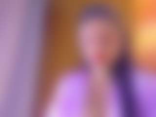 Live cam show with Lunaa-jonhsonn - Thin on Stripli.com