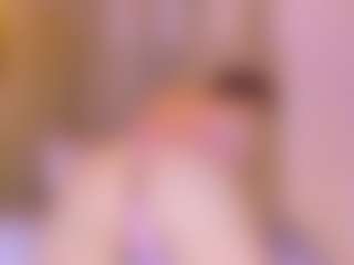 Lunaa-jonhsonn's Live Sex Cam Show