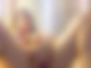 Live cam show with Lunaa-jonhsonn - Milk on Sex Cam Show