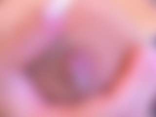 Live cam show with Lunaa-jonhsonn - Milk on CamwithHer
