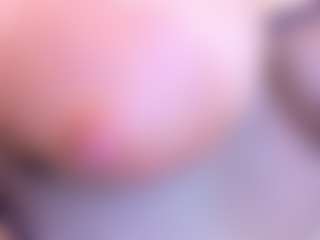 Lunaa-jonhsonn's Live Sex Cam Show