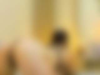 Live cam show with Lunaa-jonhsonn - Thin on Camsoda