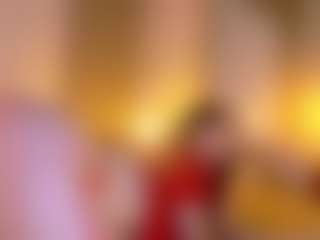 Live cam show with Lunaa-jonhsonn - Milk on Camsoda