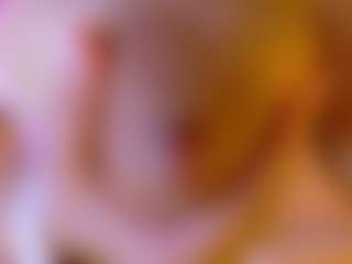 Lunaa-jonhsonn's Live Sex Cam Show