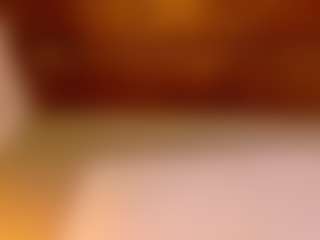 Lunaa-jonhsonn's Live Sex Cam Show
