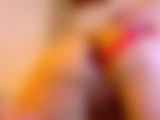 Lunaa-jonhsonn's Live Sex Cam Show