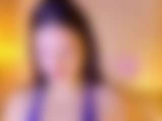 Lunaa-jonhsonn's Live Sex Cam Show