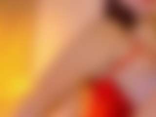 Lunaa-jonhsonn's Live Sex Cam Show
