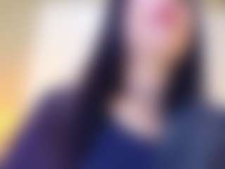 Lunaa-jonhsonn's Live Sex Cam Show