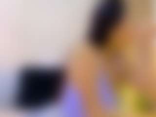 Lunaa-jonhsonn's Live Sex Cam Show