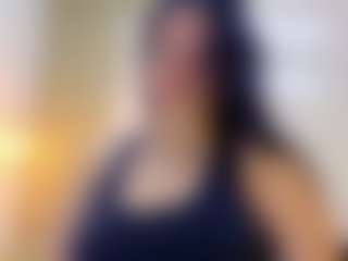 Lunaa-jonhsonn's Live Sex Cam Show