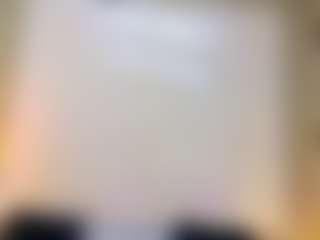 Lunaa-jonhsonn's Live Sex Cam Show