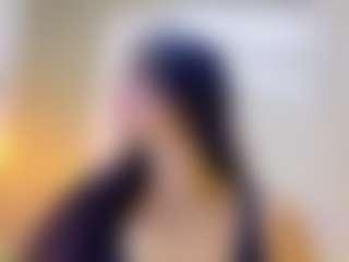 Lunaa-jonhsonn's Live Sex Cam Show