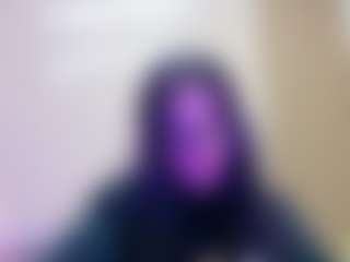 Live cam show with Lunaa-jonhsonn - Thin on Camming Site