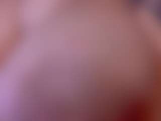 Lunaa-jonhsonn's Live Sex Cam Show