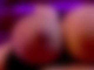 Lunaa-jonhsonn's Live Sex Cam Show