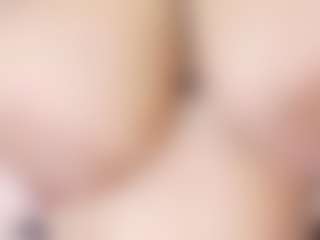 Live cam show with Lunaa-jonhsonn - Fuck Machine on Camsoda
