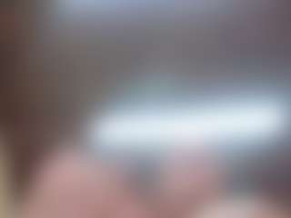 Lunaa-jonhsonn's Live Sex Cam Show