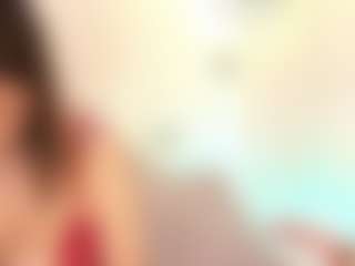 Live cam show with Samaraa-Smith - Skinny MILF on googirlz