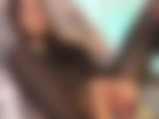 Live cam show with Samaraa-Smith - Big Tits Mature on TastyBlacksLive