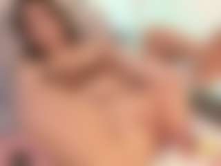 Live cam show with Samaraa-Smith - Latina MILF on Mixed Magazine Live | colombia