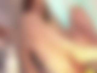 Samaraa-Smith MILF webcam performer live streaming