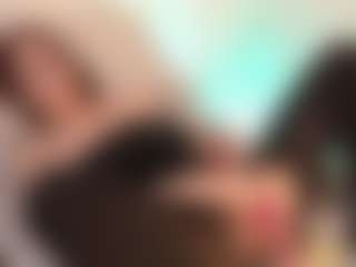 Samaraa-Smith MILF webcam performer live streaming