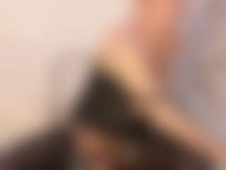 Live cam show with Samaraa-Smith - Shaved on livesuperchat.net