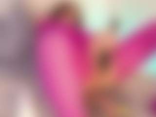 Live cam show with Samaraa-Smith - Shaved on Camsoda