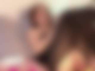 Live cam show with Samaraa-Smith - Shaved on Camsoda