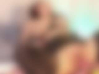 Samaraa-Smith MILF webcam performer live streaming