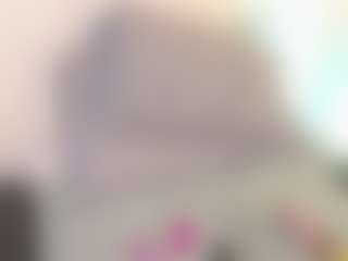 Samaraa-Smith MILF webcam performer live streaming