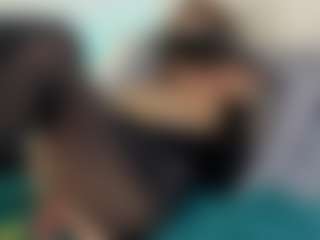 Live cam show with Samaraa-Smith - Handjob on Soda Cam
