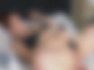 Live cam show with Samaraa-Smith - Tittyfuck on alttransgirls