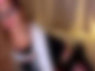 Lola's Live Sex Cam Show