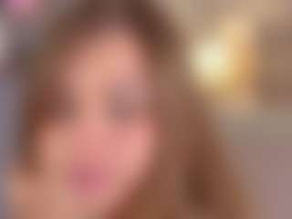 Live cam show with Lola - Shaved on Pornisteam.com