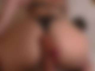 Lola's Live Sex Cam Show