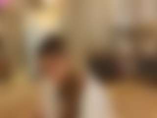 Live cam show with Lola - Joi on Livezox