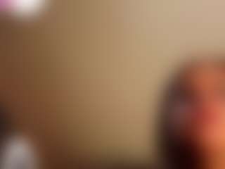 Live cam show with Lola - Genital Piercings on Uber Horny