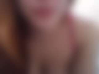 Live cam show with RedMariaEugenia - Shaved on StripNow