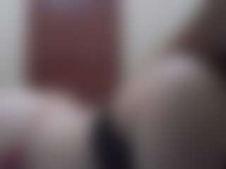 RedMariaEugenia's Live Sex Cam Show