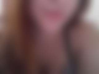 Live cam show with RedMariaEugenia - Muscle on Dolls Live