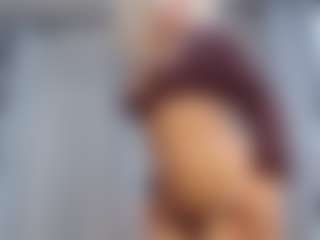 Curly Marshall's Live Sex Cam Show