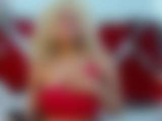 Live cam show with Curly Marshall - Submissive on CamwithHer