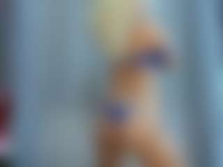 Live cam show with Curly Marshall - Curly Hair on Camsoda